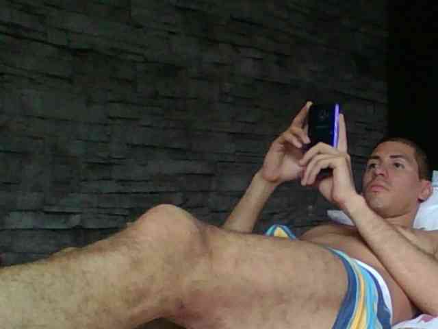 Sexylatin64