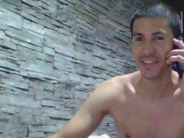Sexylatin64