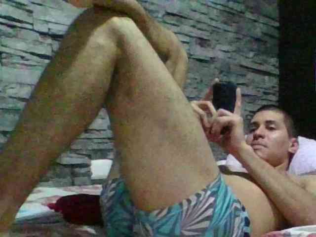 Sexylatin64