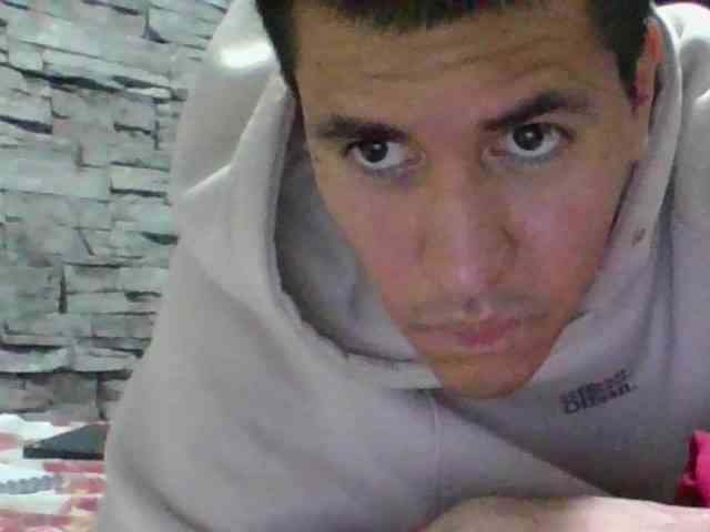Sexylatin64