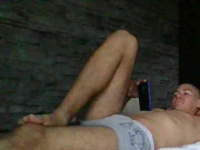 Sexylatin64
