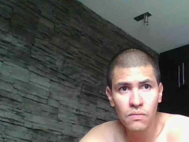 Sexylatin64