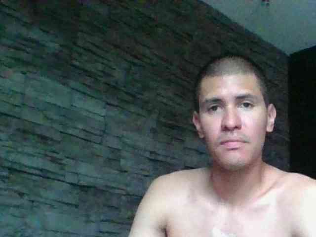 Sexylatin64