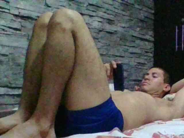 Sexylatin64
