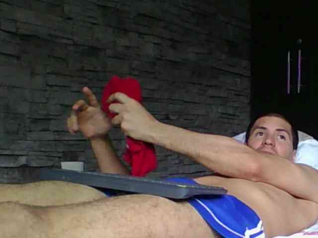 Sexylatin64