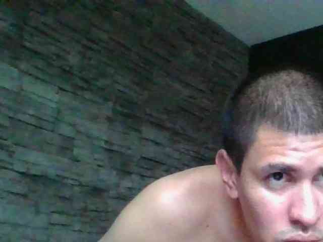 Sexylatin64