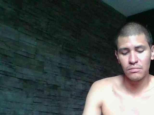 Sexylatin64