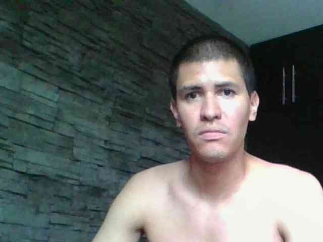 Sexylatin64