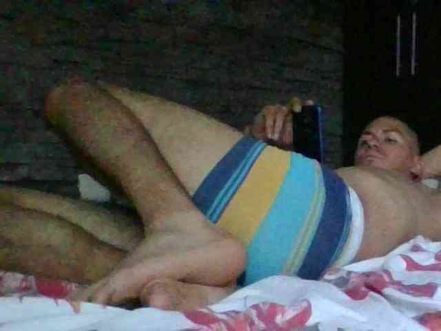 Sexylatin64