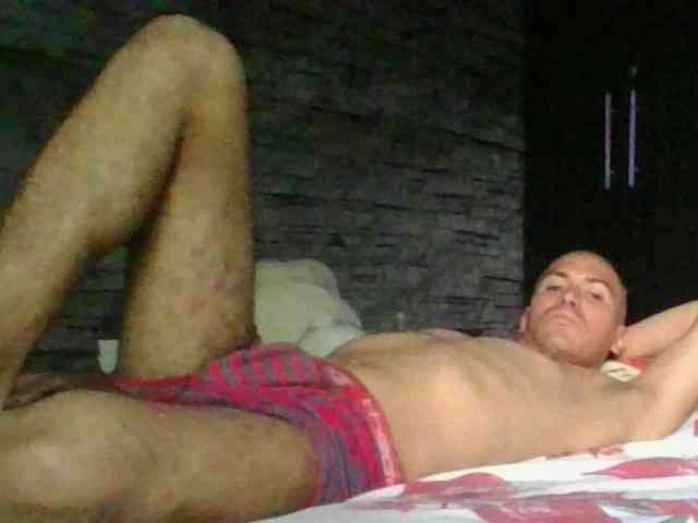 Sexylatin64
