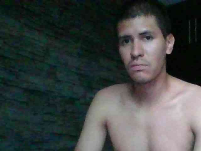 Sexylatin64