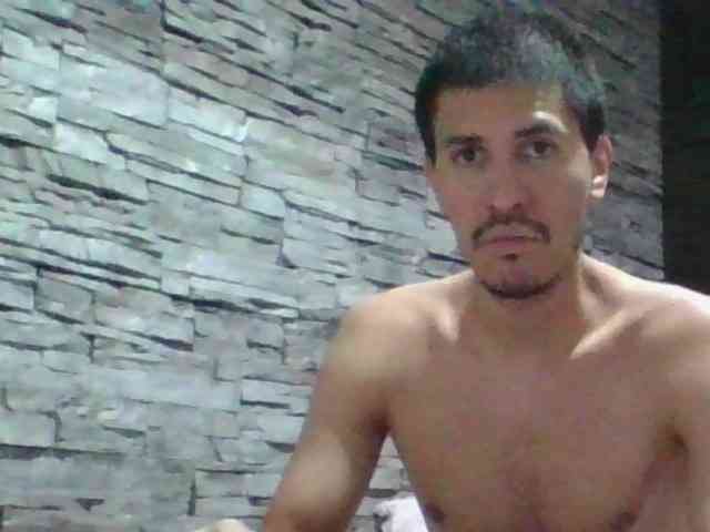 Sexylatin64