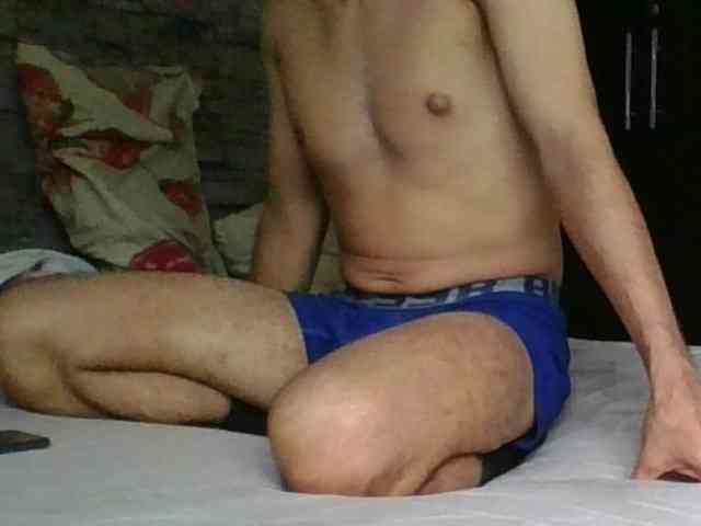 Sexylatin64