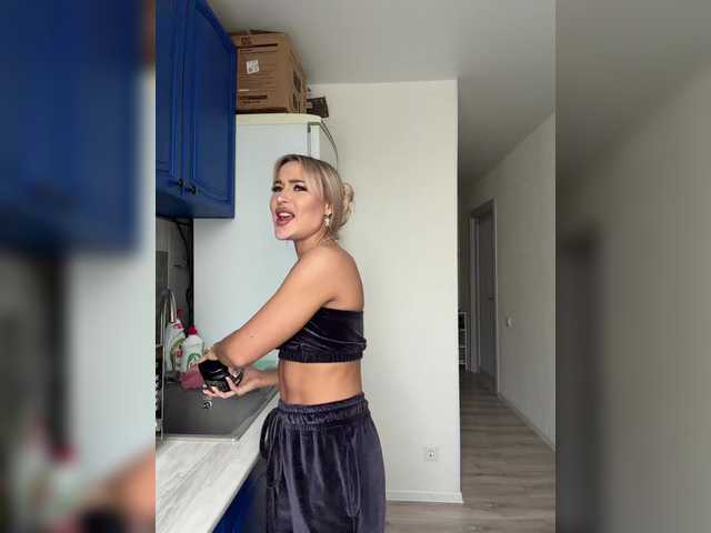 -Costa-rica-'s BongaCams show and profile