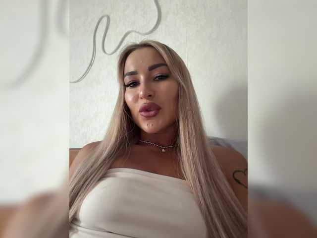 -Costa-rica- live cam on BongaCams