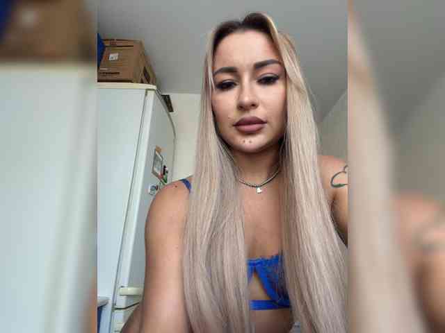 -matadora-'s cam show statistics and live stream