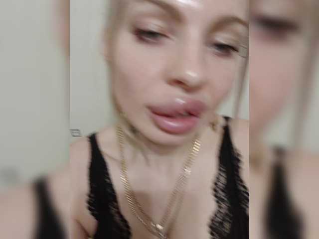 Live трансляция Djesikaa - slutnetki.online