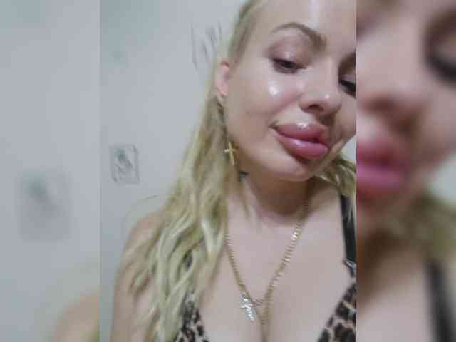 Djesikaa webcam