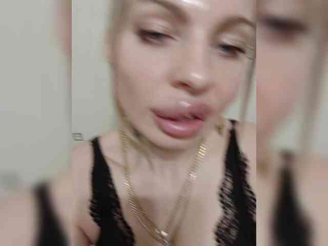 Djesikaa webcam