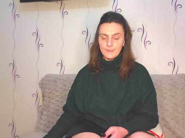 JaimeFoxy's BongaCams show and profile