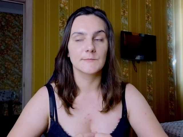 JaimeFoxy live cam on BongaCams