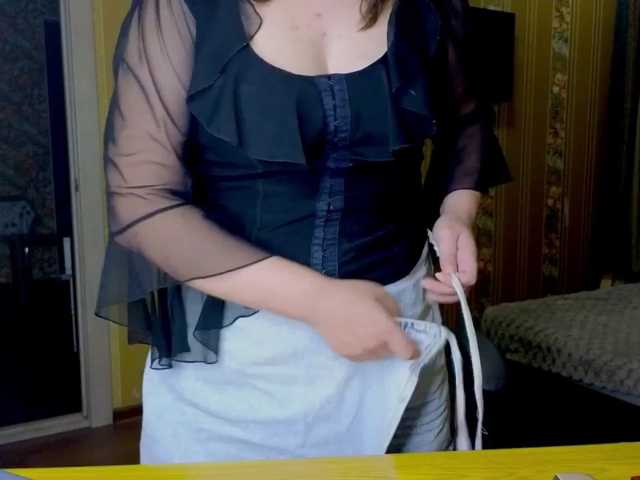 JaimeFoxy, live now on BongaCams