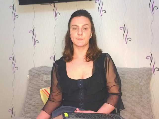 JaimeFoxy's BongaCams show and profile