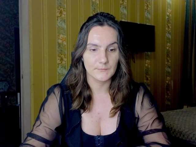 JaimeFoxy, live now on BongaCams