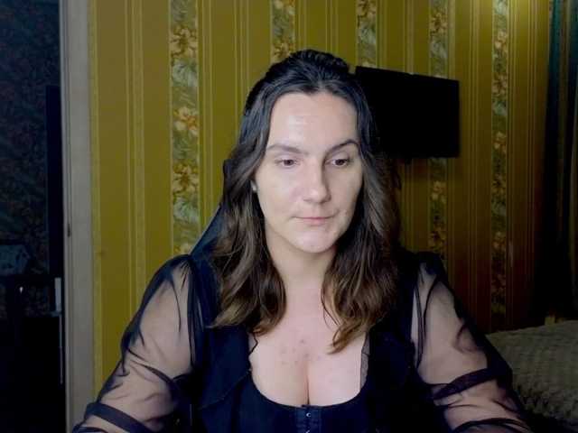 JaimeFoxy, live now on BongaCams