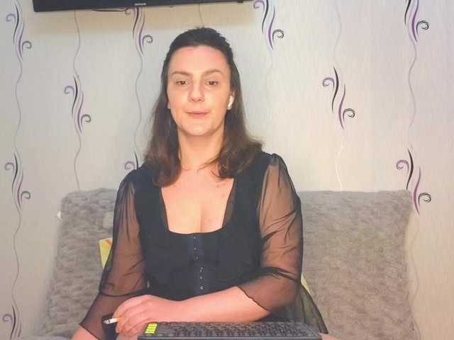 JaimeFoxy's BongaCams show and profile