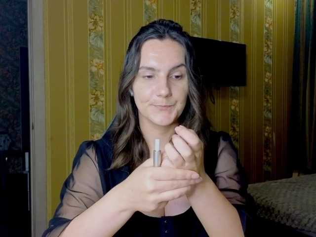 JaimeFoxy, live now on BongaCams