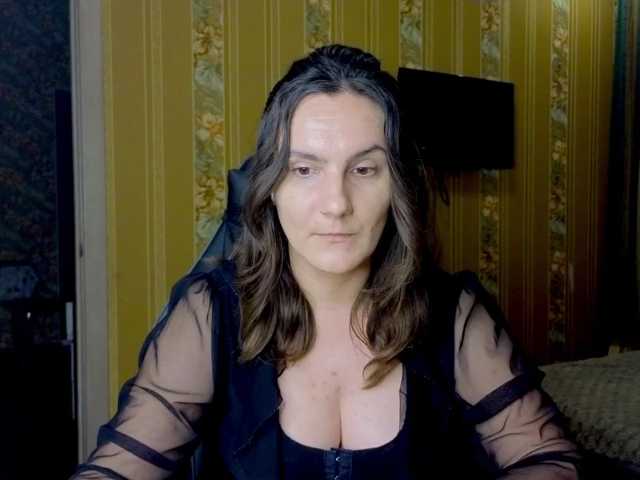 JaimeFoxy, live now on BongaCams