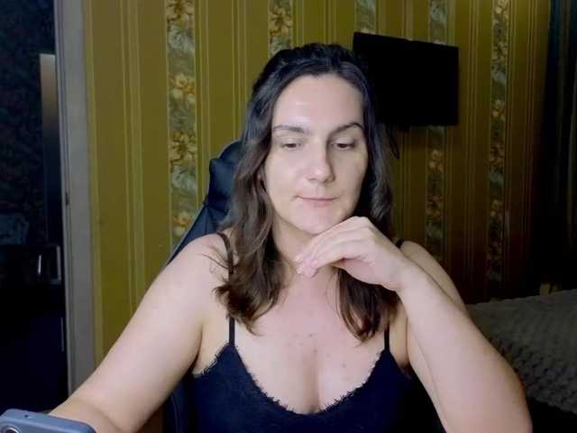 JaimeFoxy live cam on BongaCams