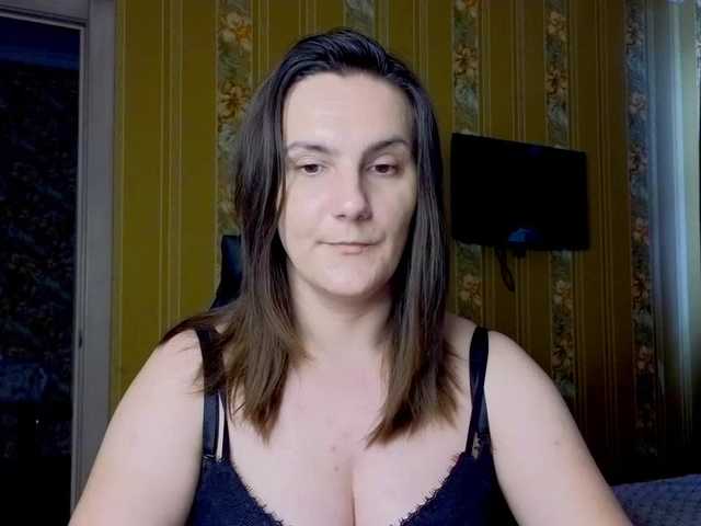 JaimeFoxy live cam on BongaCams