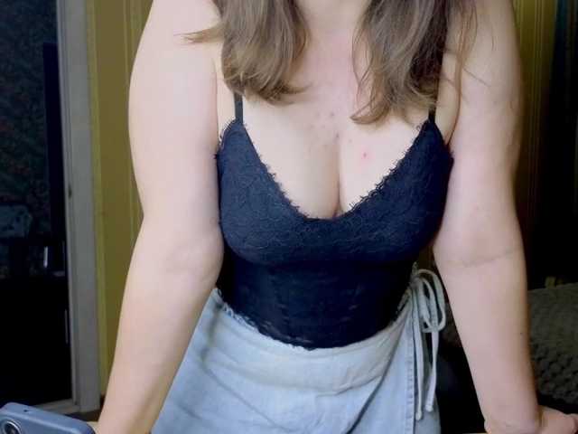 JaimeFoxy live cam on BongaCams