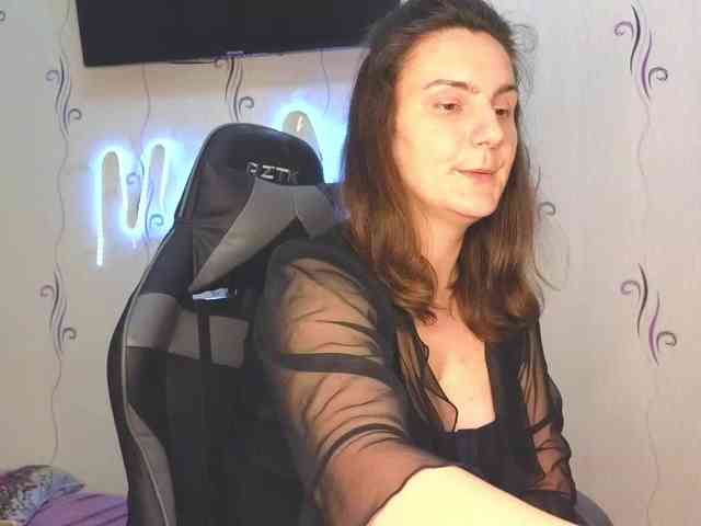 Secret_Smile webcam