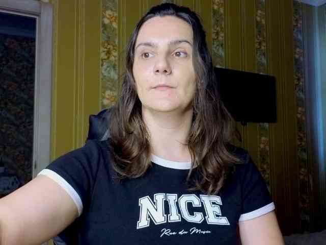 Secret_Smile webcam