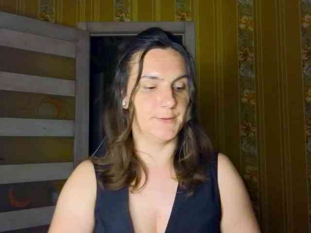 Secret_Smile webcam