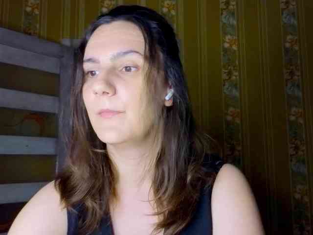 Secret_Smile webcam