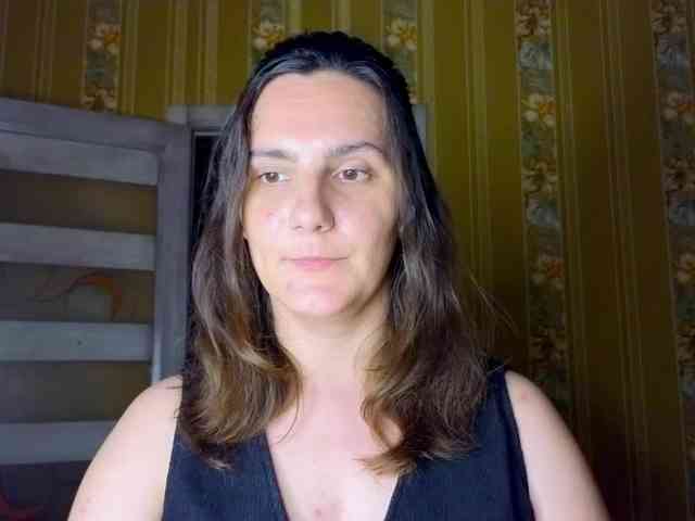 Secret_Smile webcam