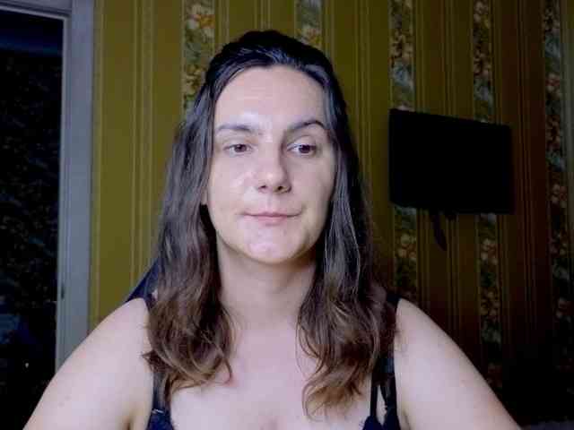 Secret_Smile webcam