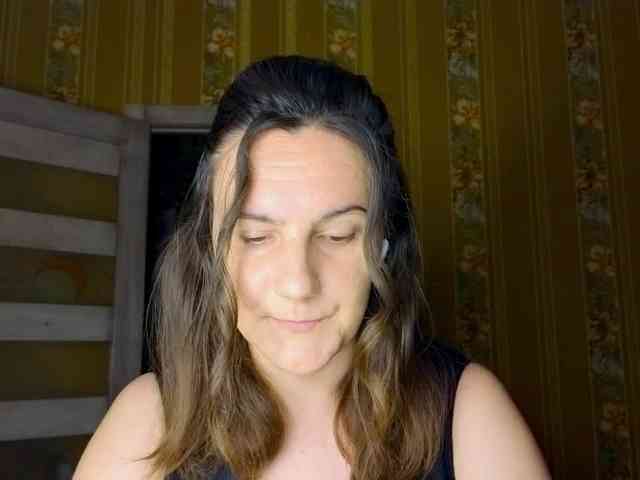 Secret_Smile webcam
