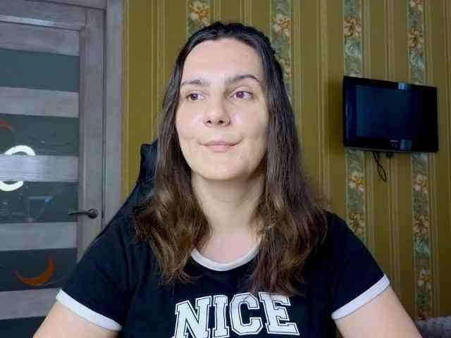 Secret_Smile webcam