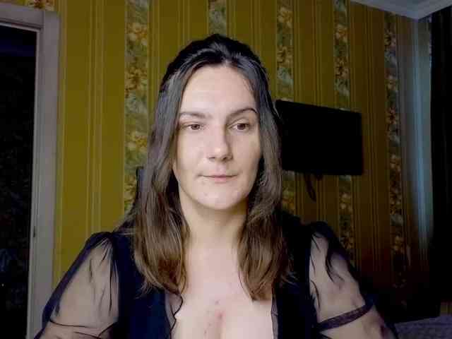 Secret_Smile webcam