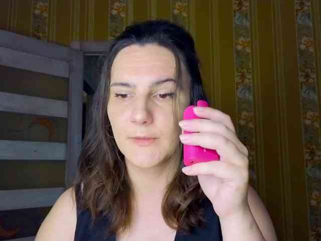 Secret_Smile webcam