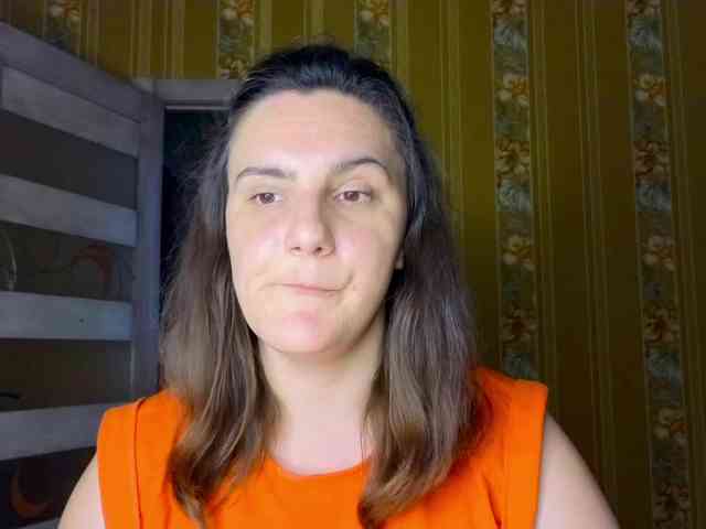 Secret_Smile webcam