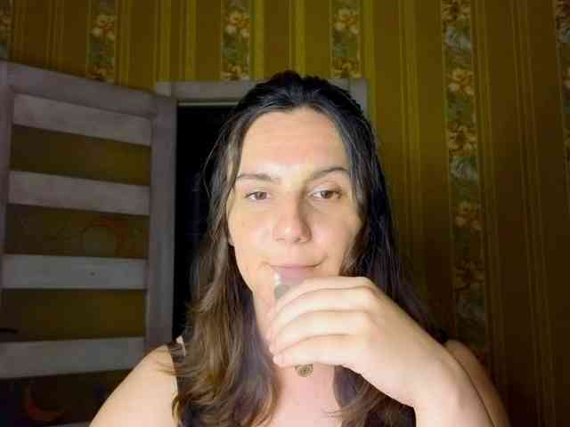 Secret_Smile webcam
