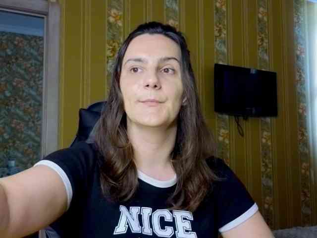 Secret_Smile webcam