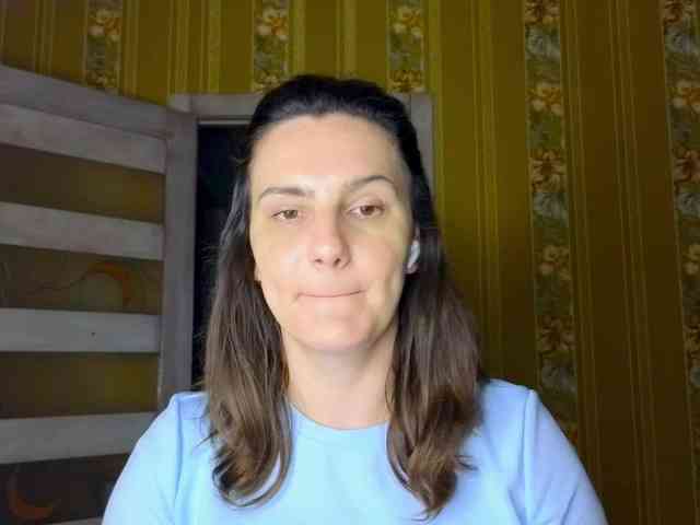 Secret_Smile webcam