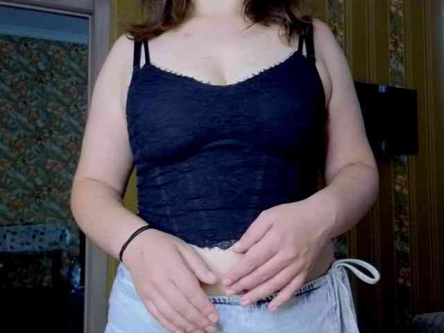 Secret_Smile webcam